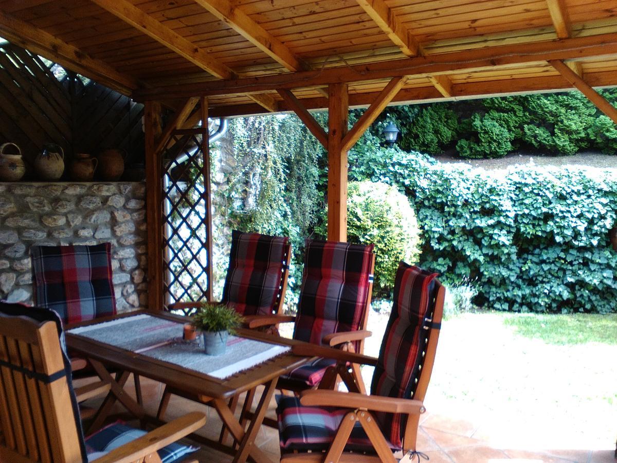 Zoeld Sziget Vendeghaz Hotel Eger Ngoại thất bức ảnh